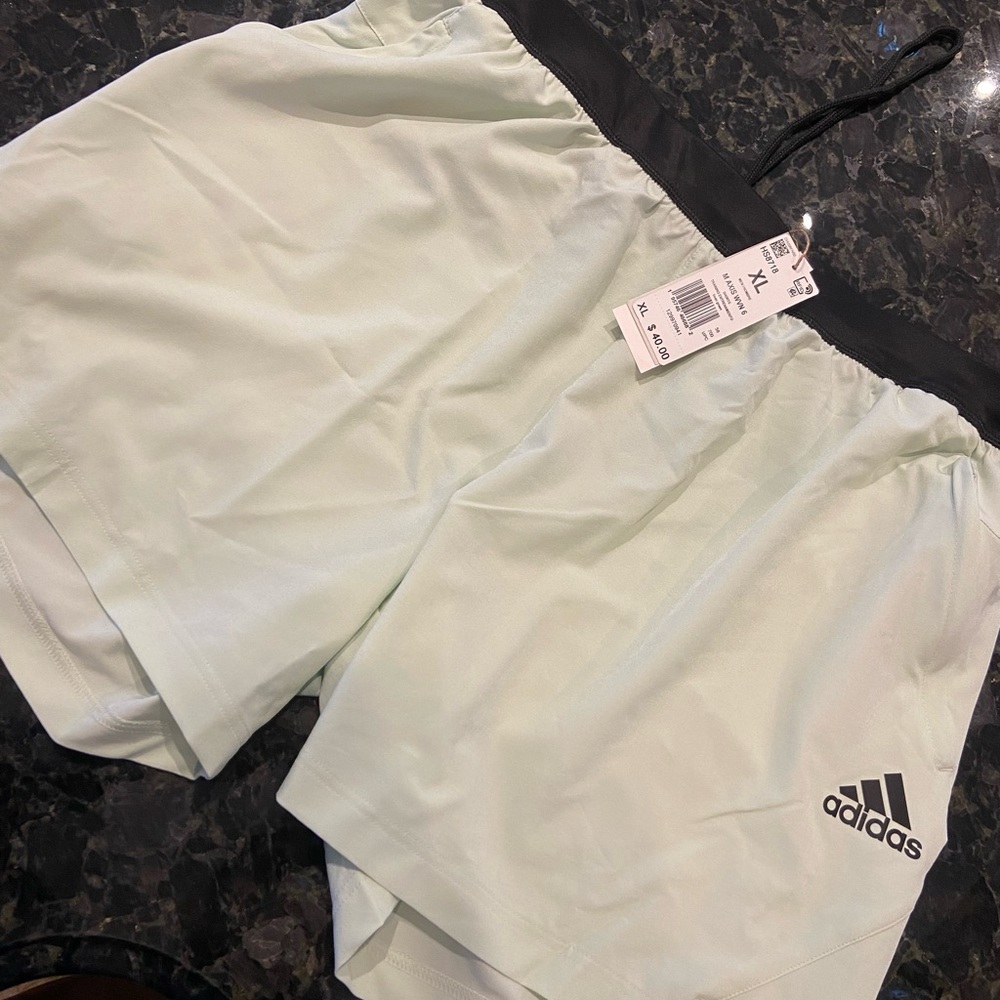 Adidas Mens athletic shorts - XL Green